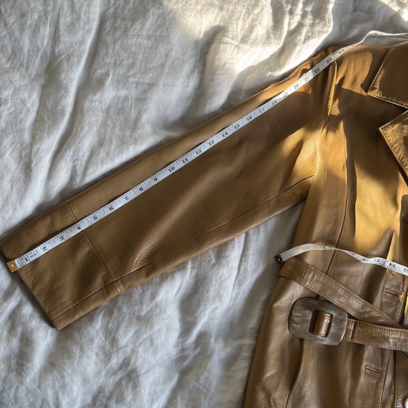 VINTAGE LARA PRIANO REAL LEATHER JACKET WITH BELT - Picture 3 of 9